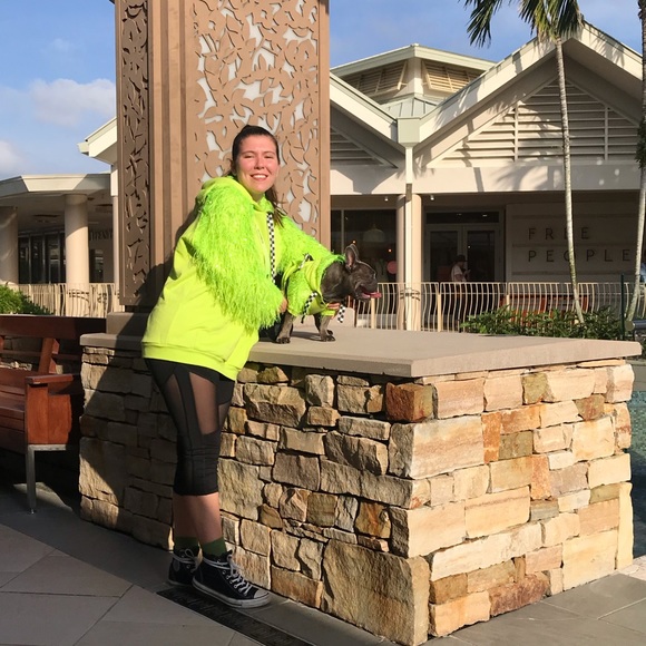 MOSHIQA Neon Green Feathers Hoodie Size M Sweatshirt Designer Trendy Celebrity - Picture 3 of 16